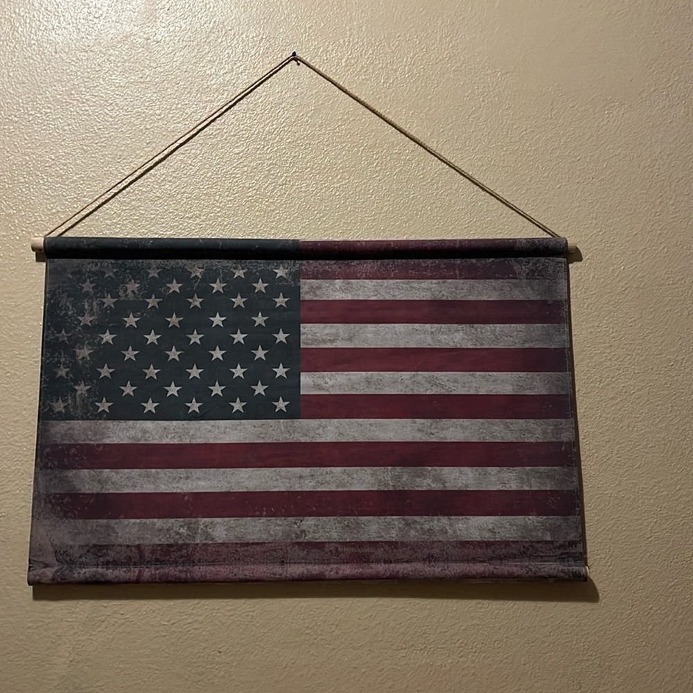 American flag wall decor